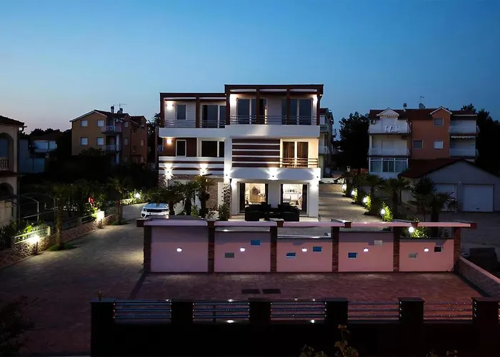 2 Bedroom Cozy In Apartman *